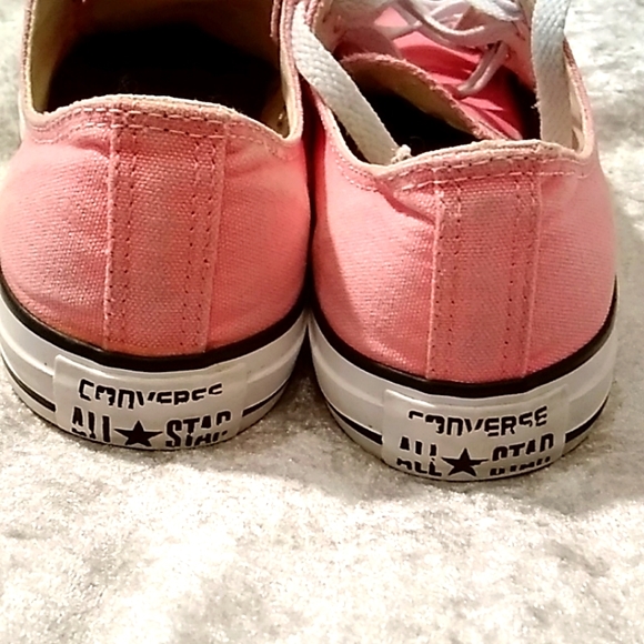 Converse Sneakers  aka Chucks - Picture 4 of 7